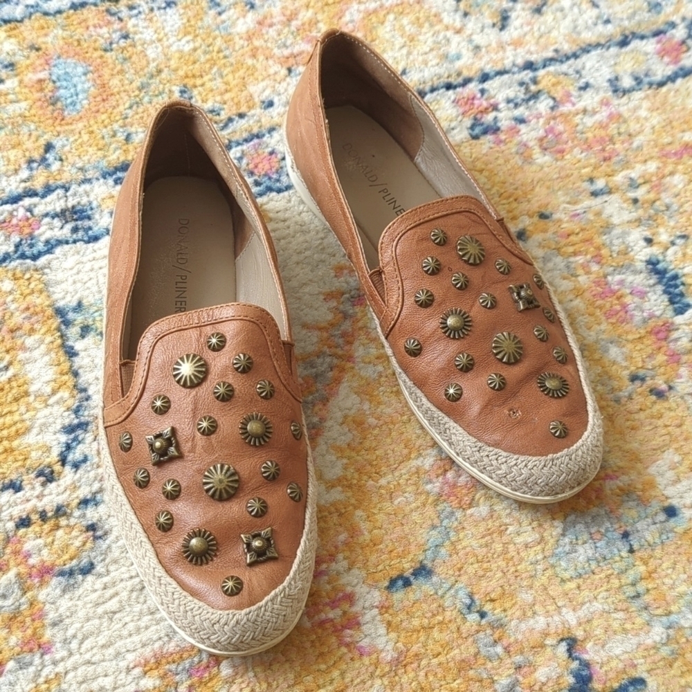 Donald J. Pliner Pamela Embellished Leather Espadrille Slip-On Sneakers 6.5